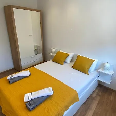 Marko Apartment *