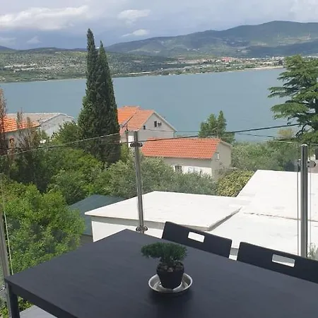 Apartment Marko *