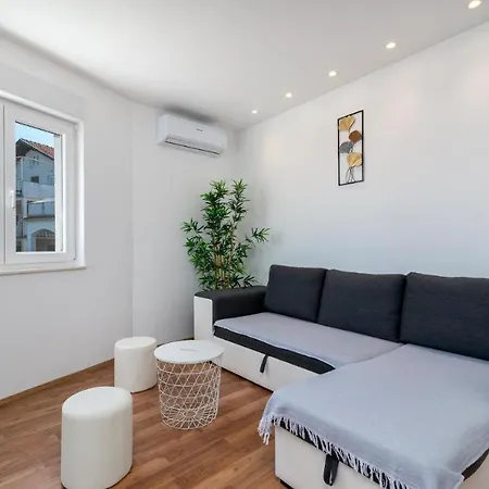Marko Apartment